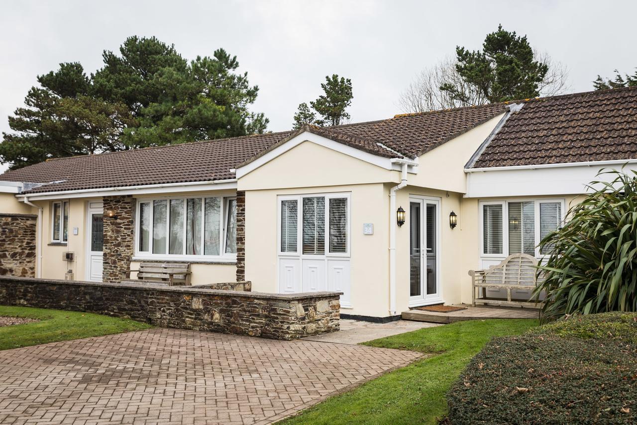Carvynick Holiday Park Saint Enoder ภายนอก รูปภาพ